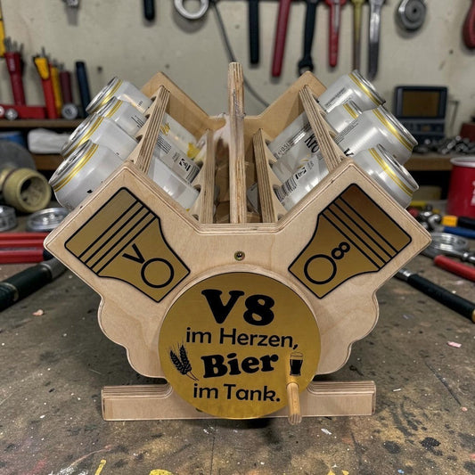 Nomafu V8 Bierflaschenträger aus Birken-Multiplex mit handbetriebener Antriebswelle und individueller Gravur für 8 Flaschen